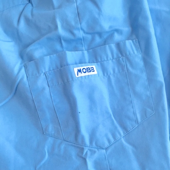 Mobb Classic Unisex Scrub Set. Shirt + Pants - Picture 7 of 10